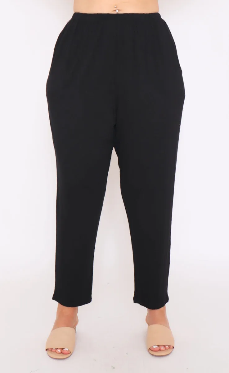 7853 Black pants