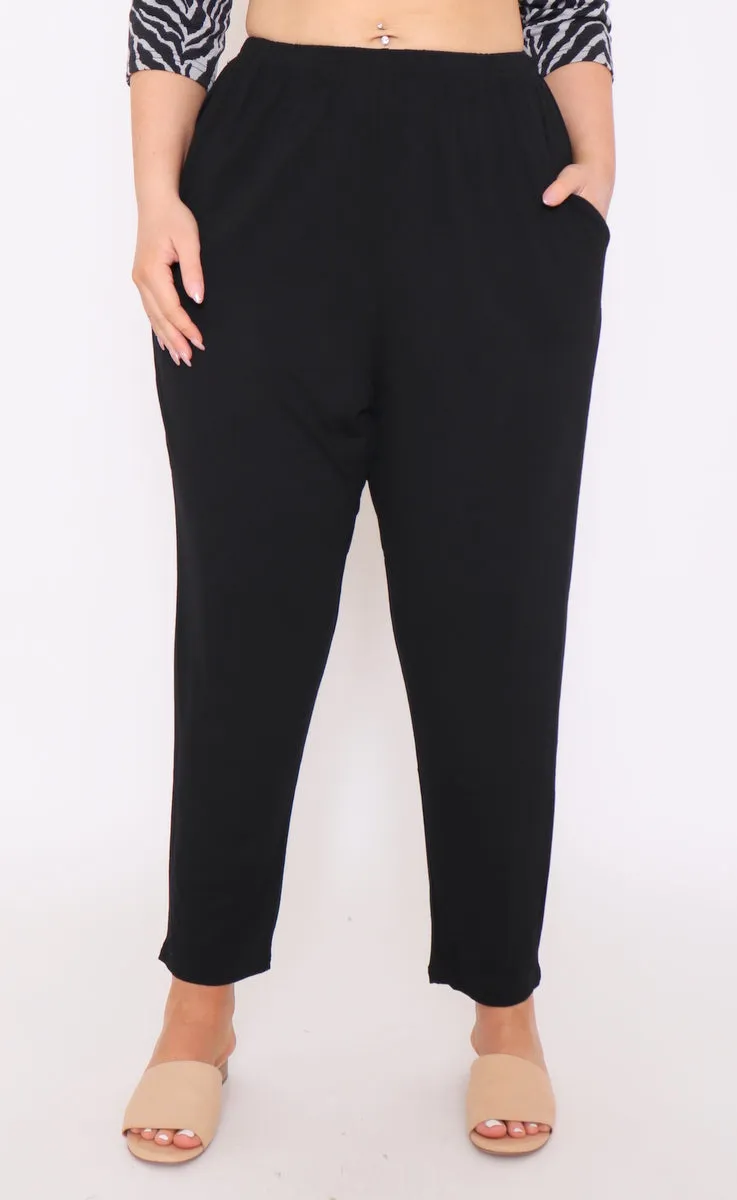 7853 Black pants
