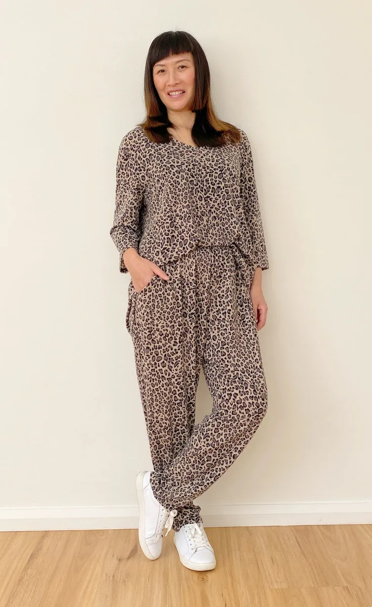 7853 Brown Leopard loss pants with pockets