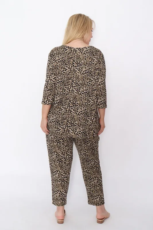 7853 Khaki Leopard pants with pockets