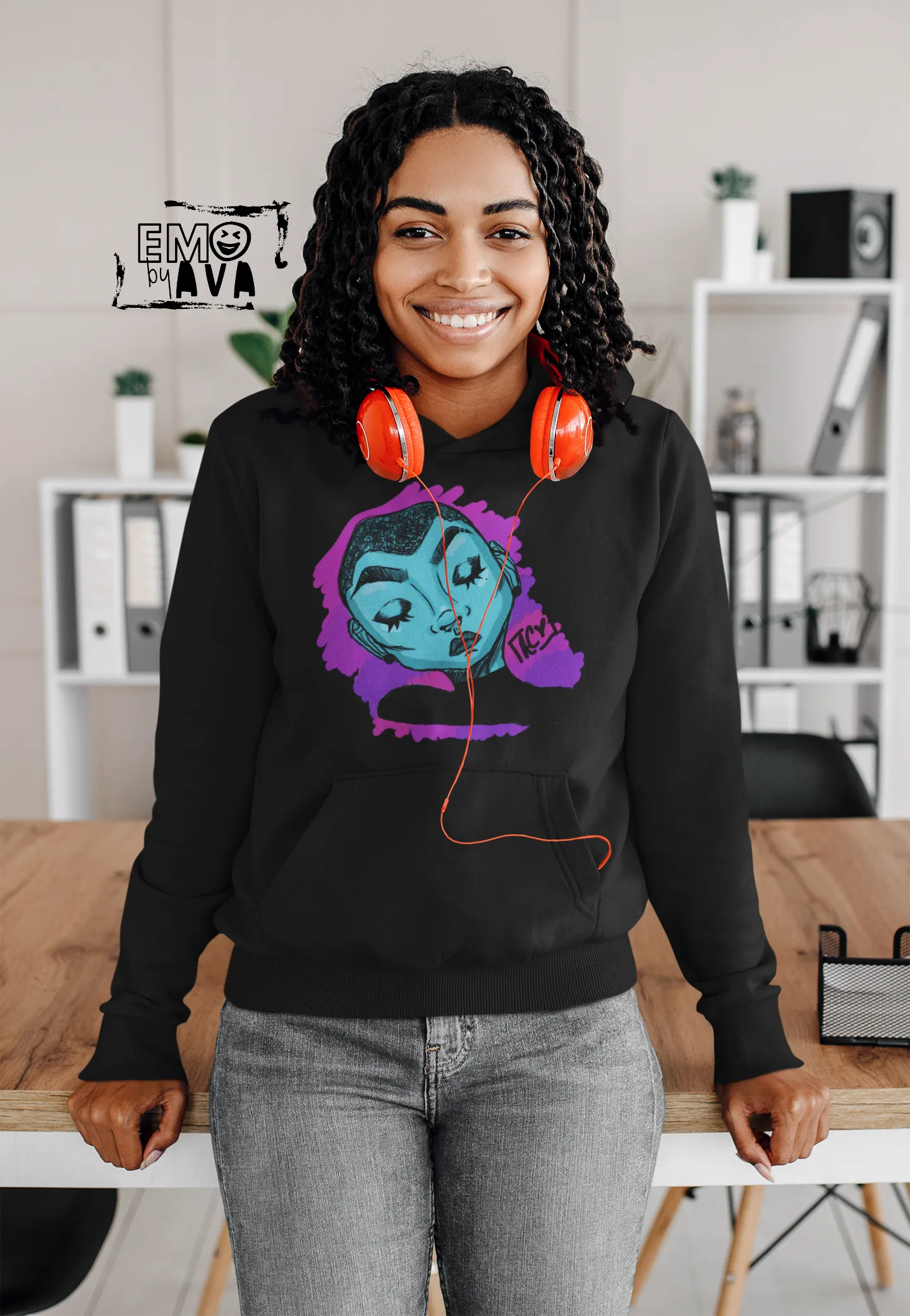 [A Different Girl] Pullover Hoodie