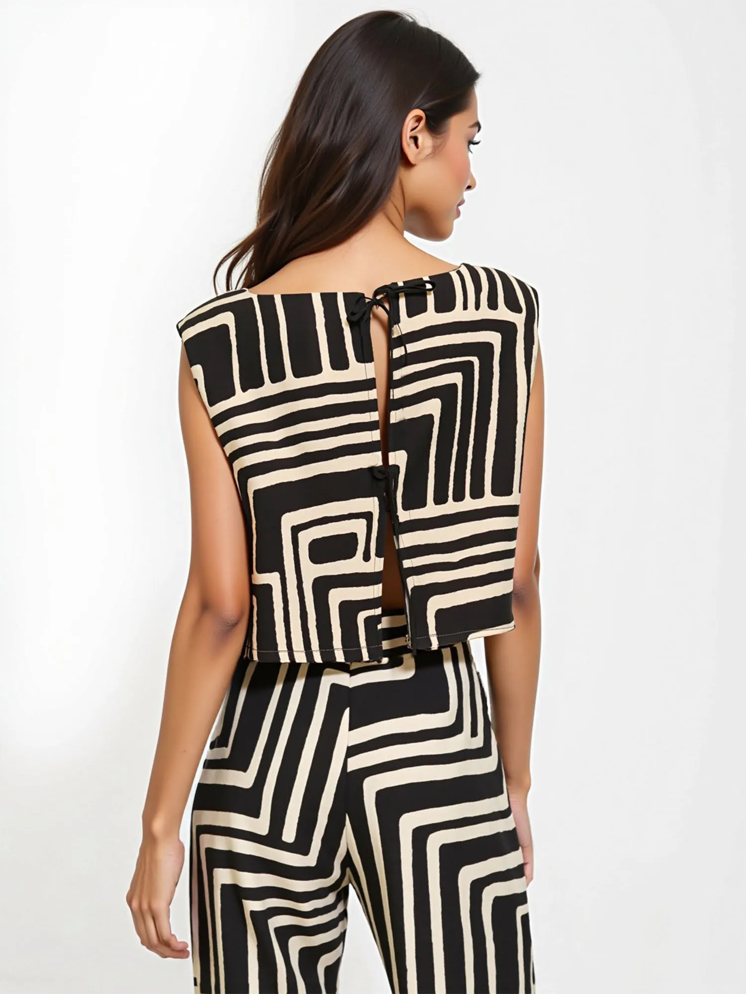 Abstract Geo Print Top