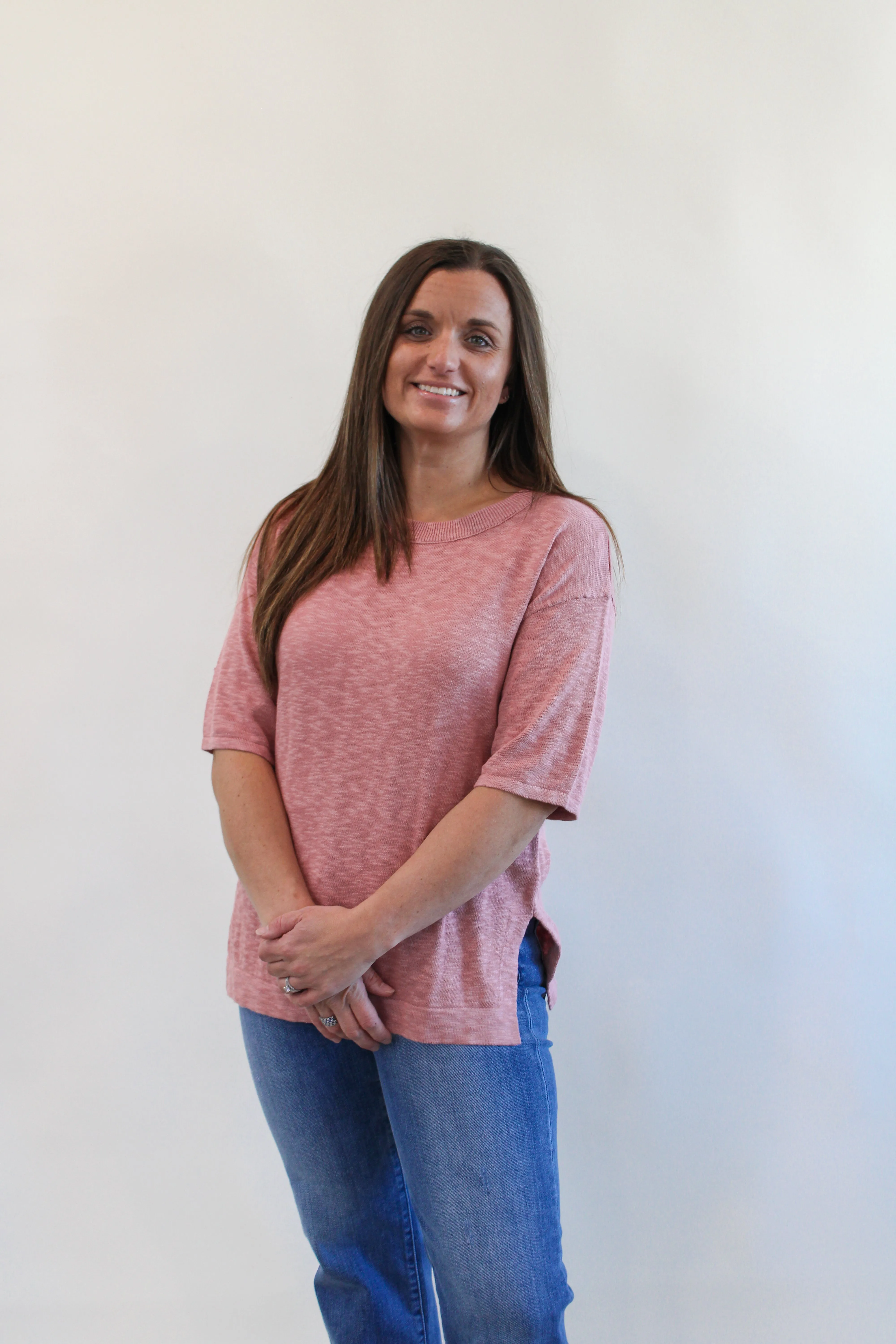 ARA SHORT SLEEVE SWEATER TOP