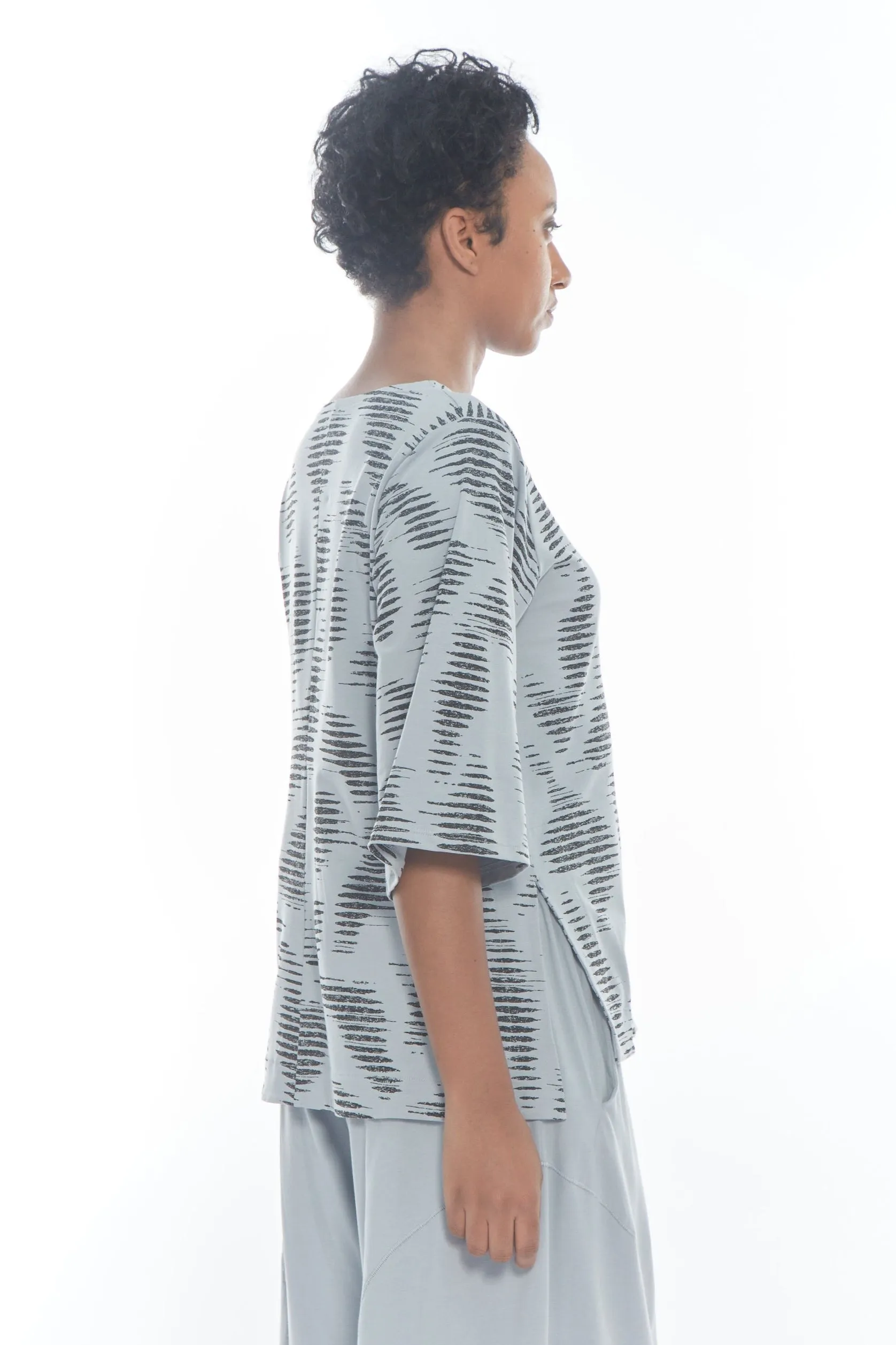 Avery Top