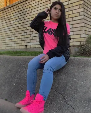 Black Flavor | Pink Tee