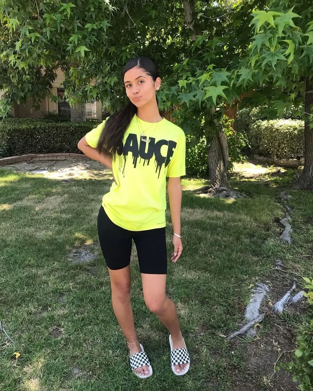 Black Sauce | Lemon Tee