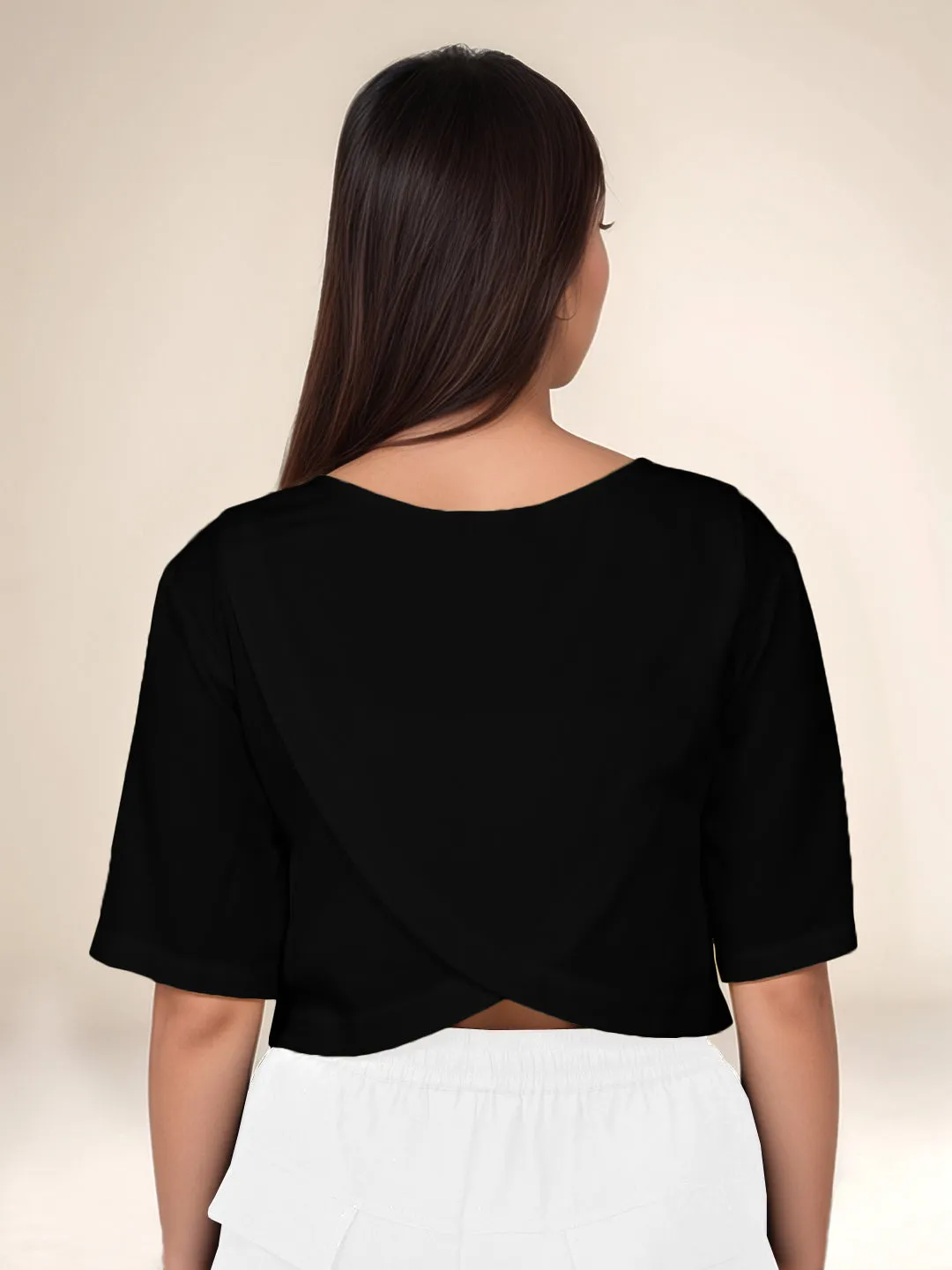 Black Solid Round Neck Crop Top
