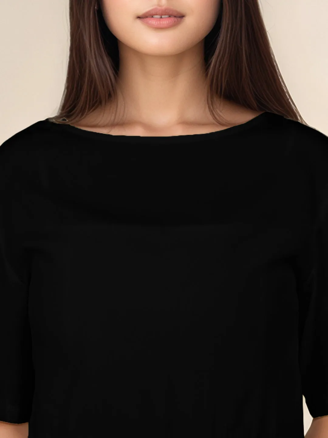 Black Solid Round Neck Crop Top