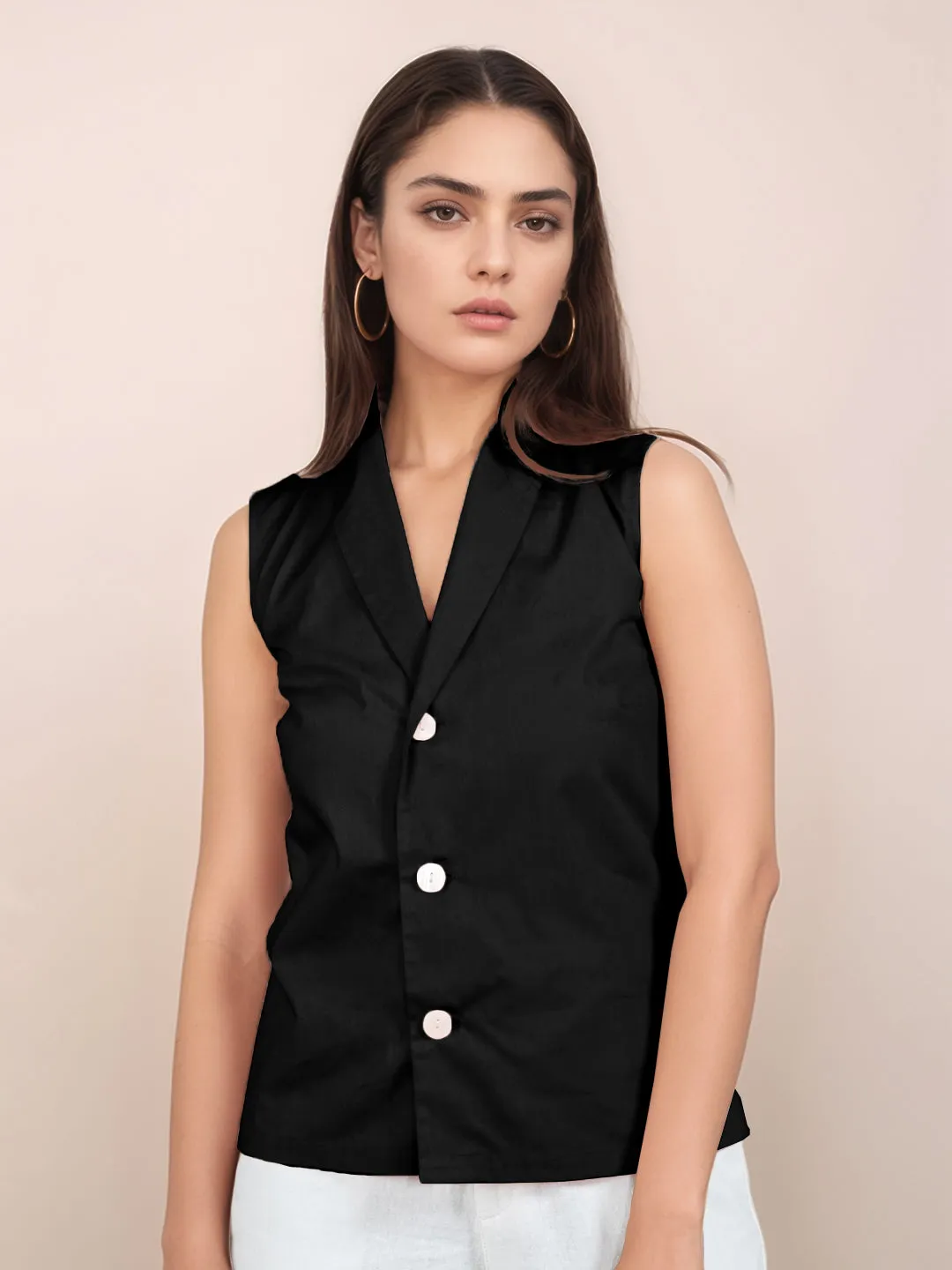 Black Solid Sleeveless Top