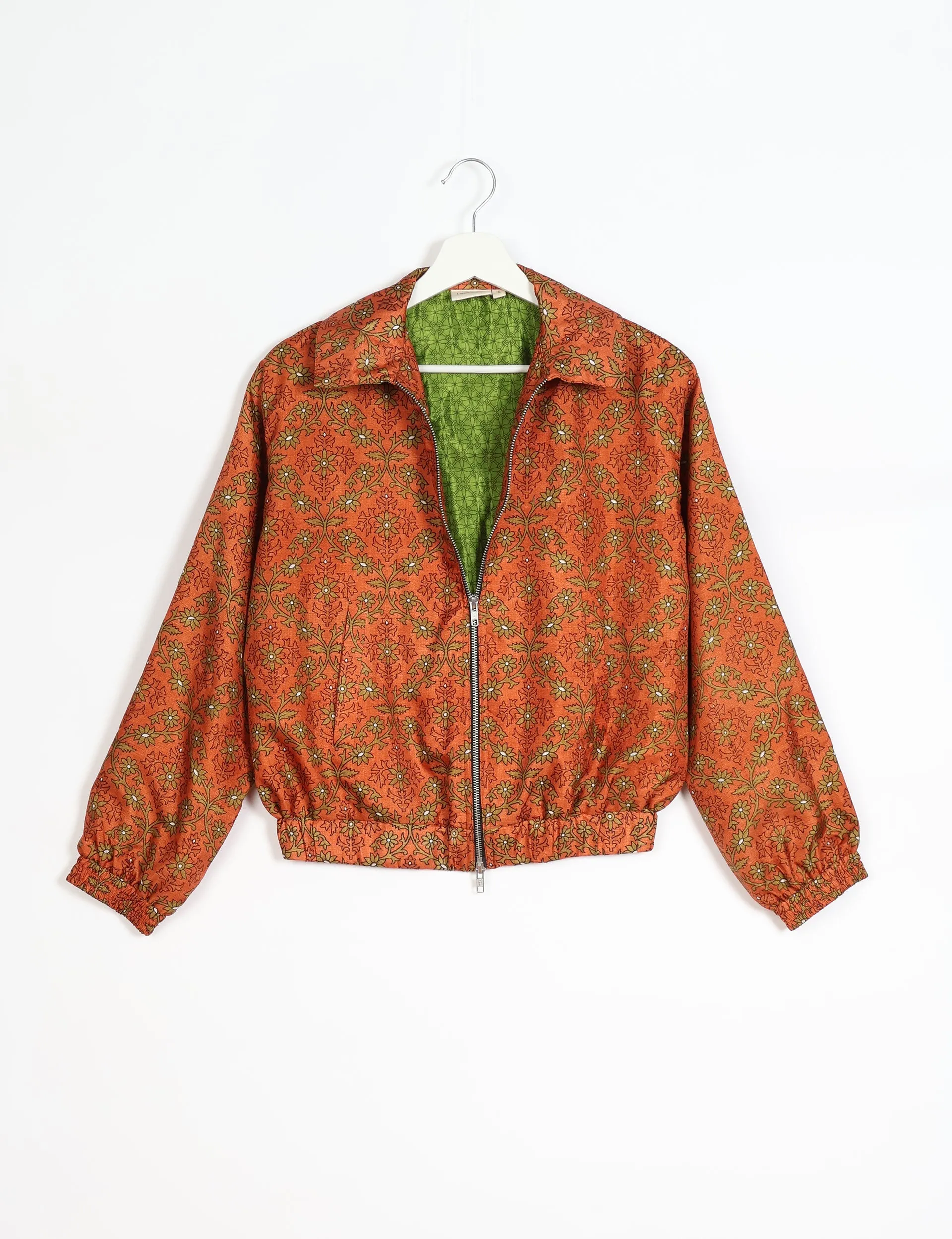 BOMBER JACKET