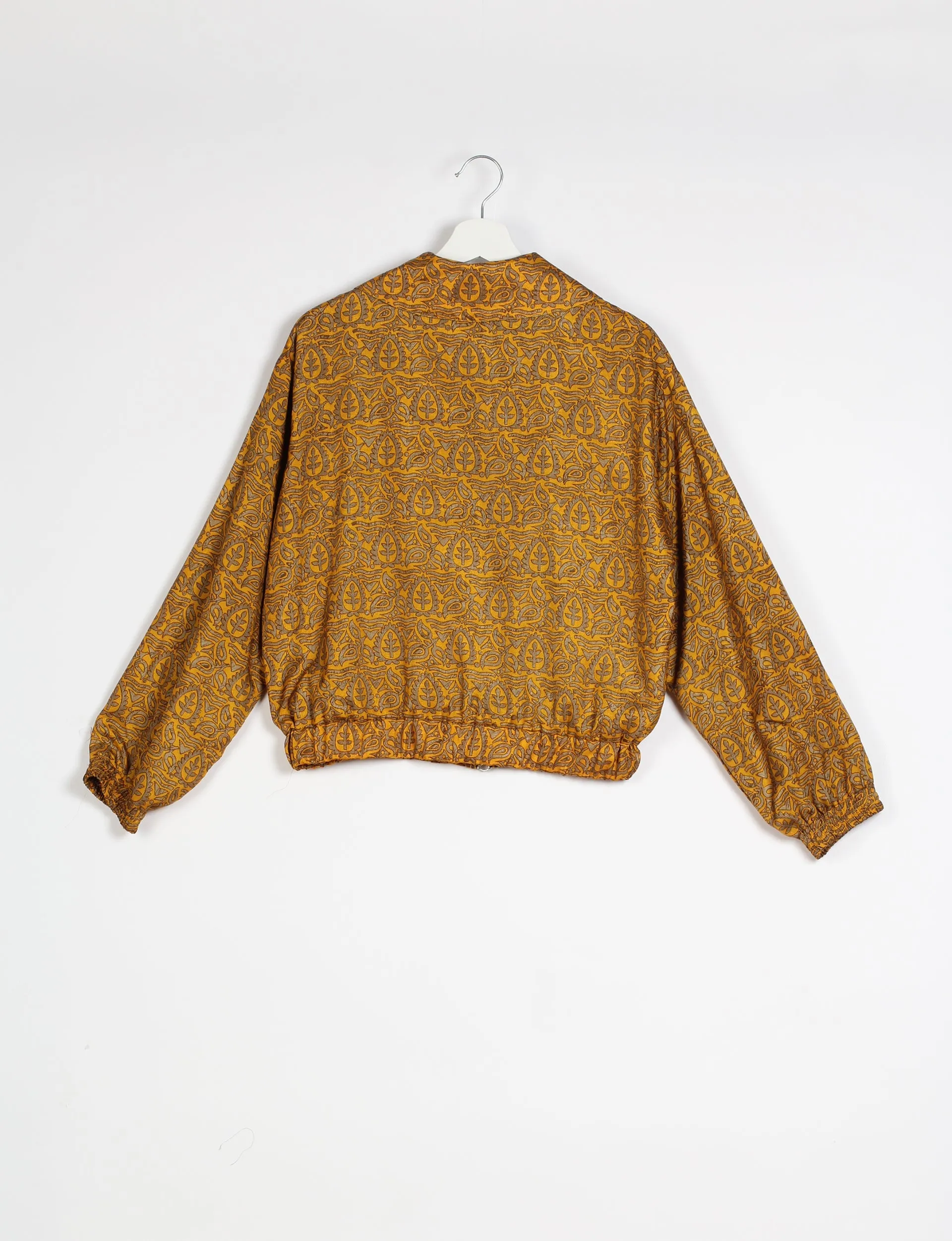 BOMBER JACKET