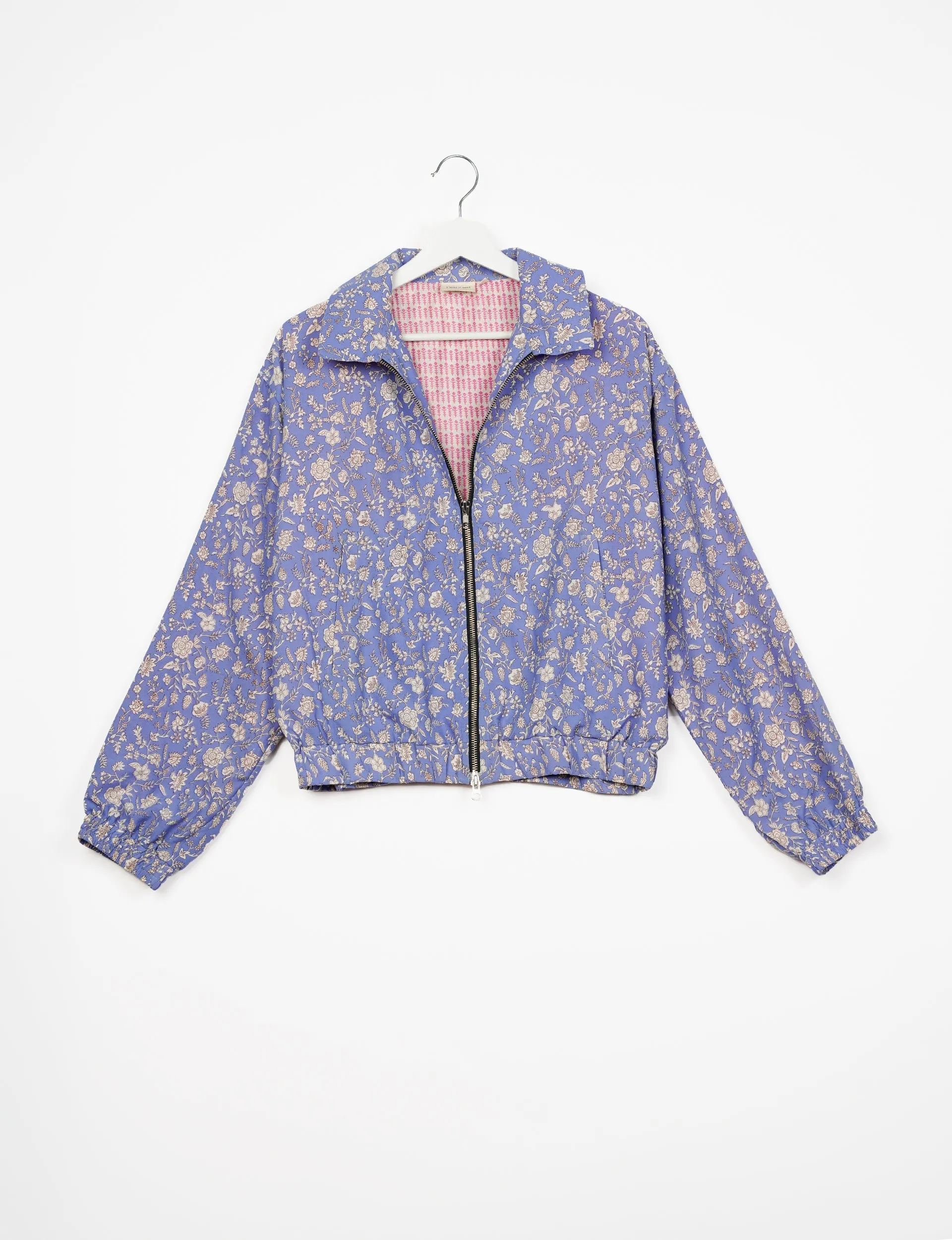 BOMBER JACKET