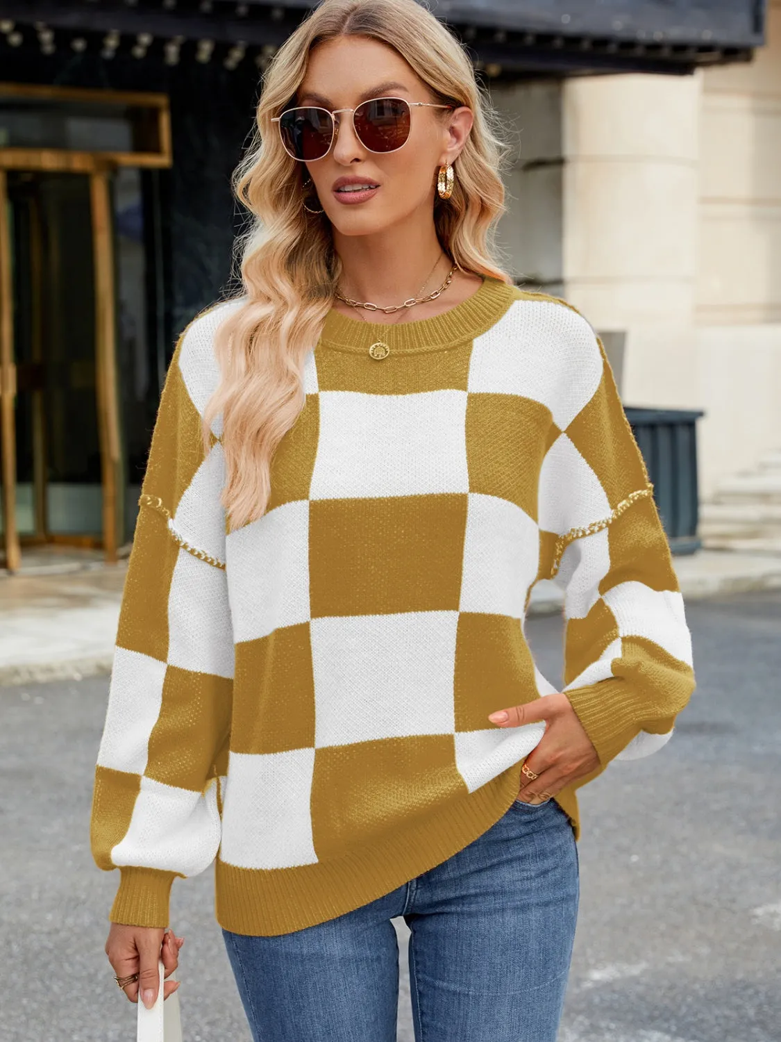 Classic Plaid Round Neck Sweater