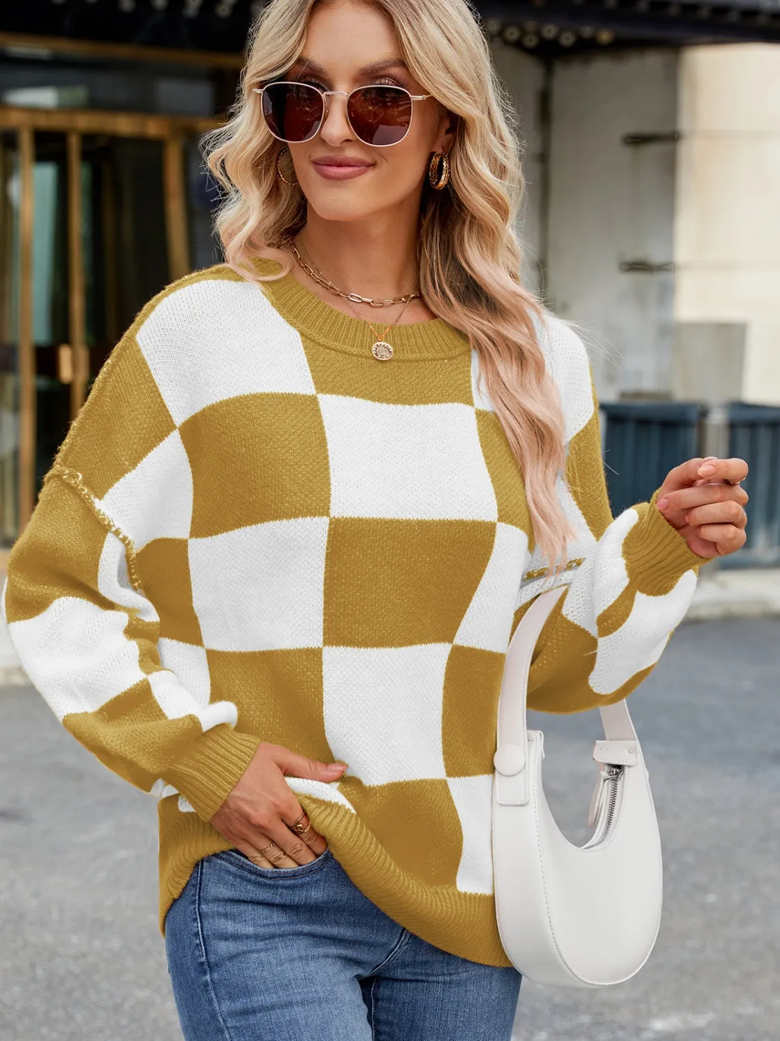 Classic Plaid Round Neck Sweater