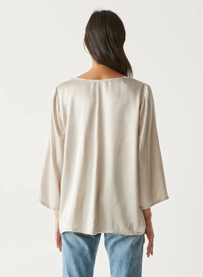 COBIE 3/4 SLEEVE V-NECK BLOUSE