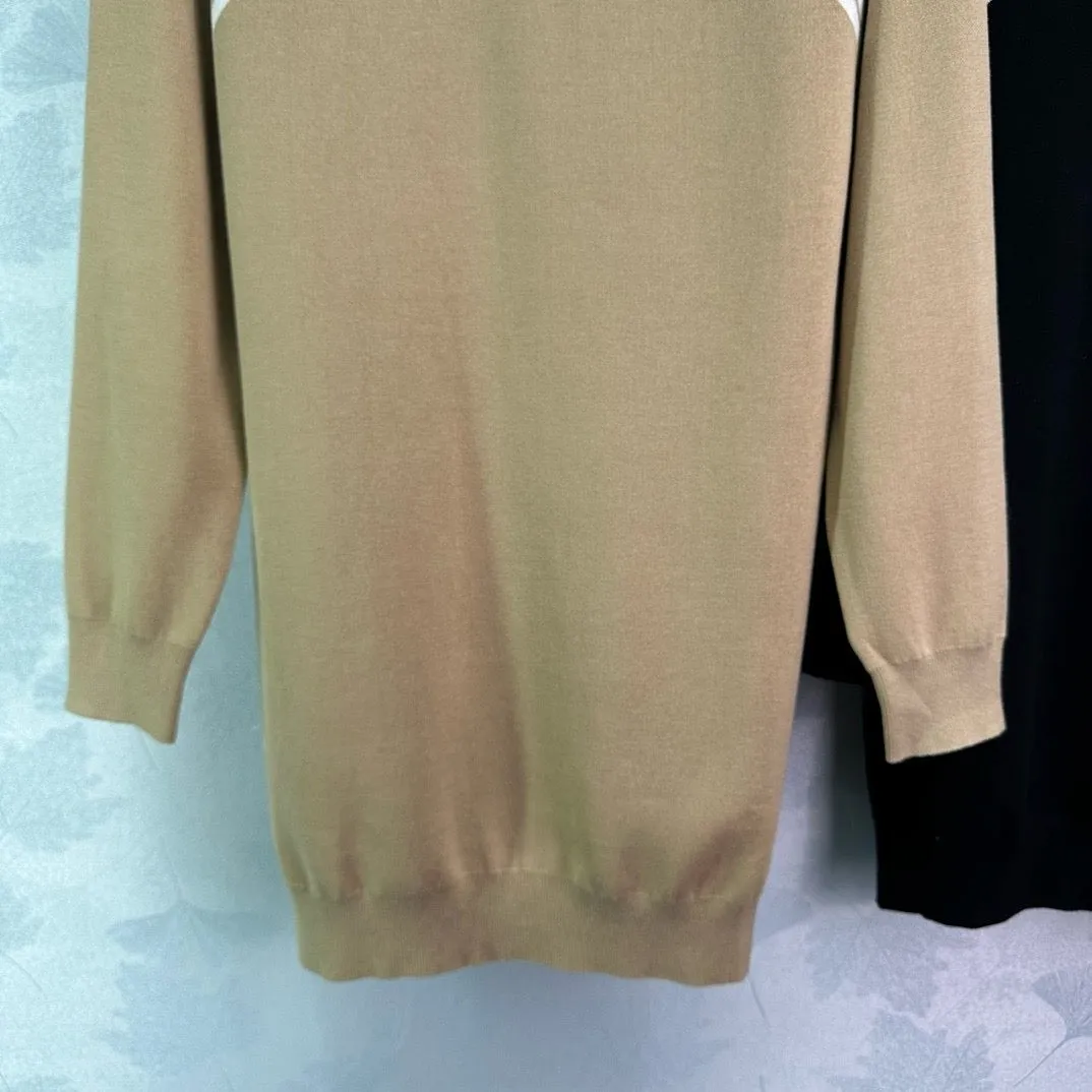 Equestrian Chain Motif Sweaters