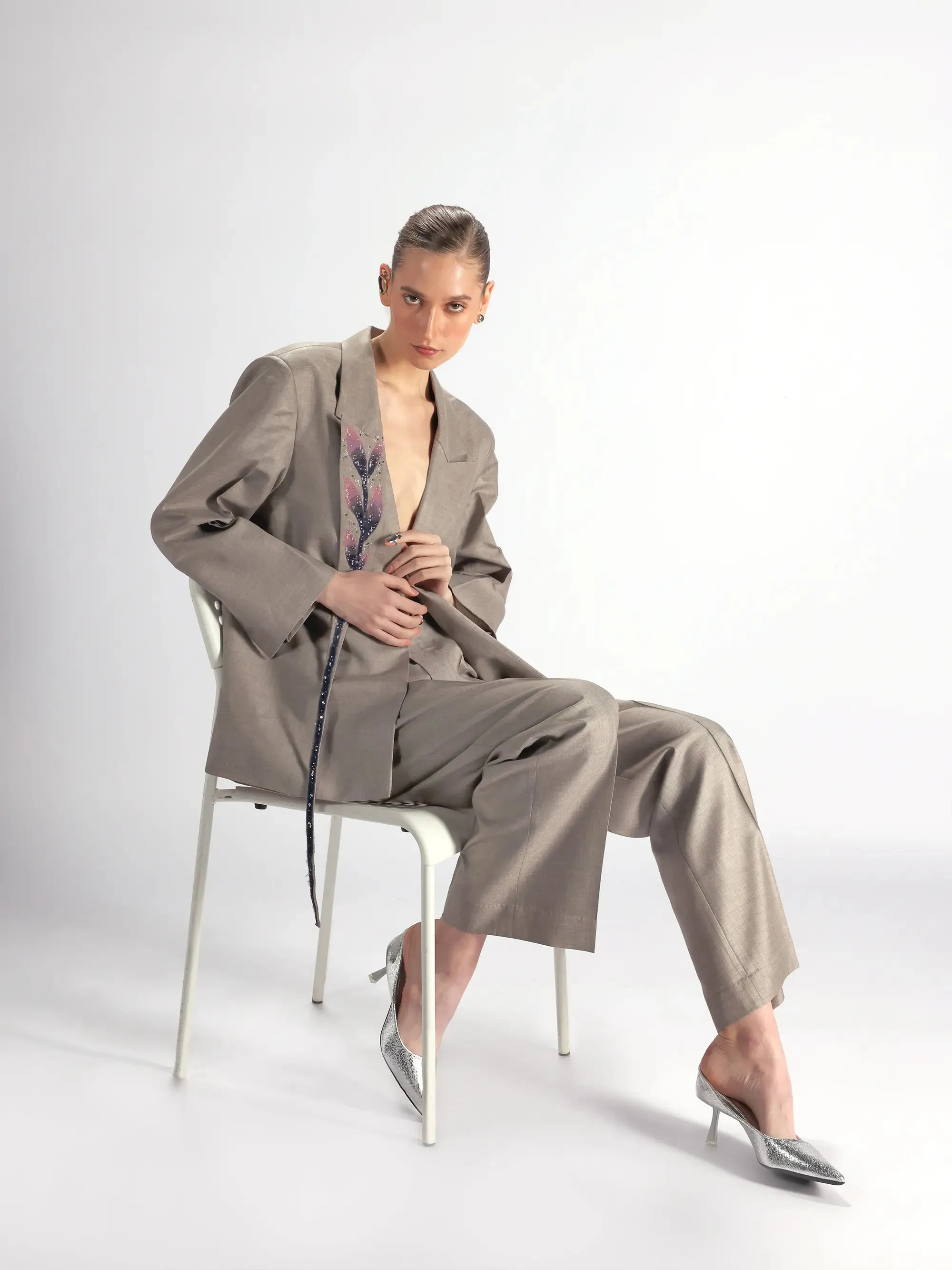 Hanging Lapel Embroidered  Blazer