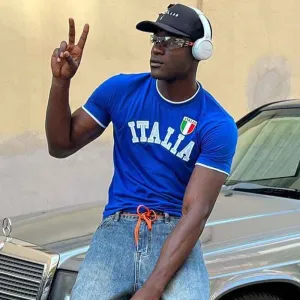 ITALIA TEE-D586 | Inspanda