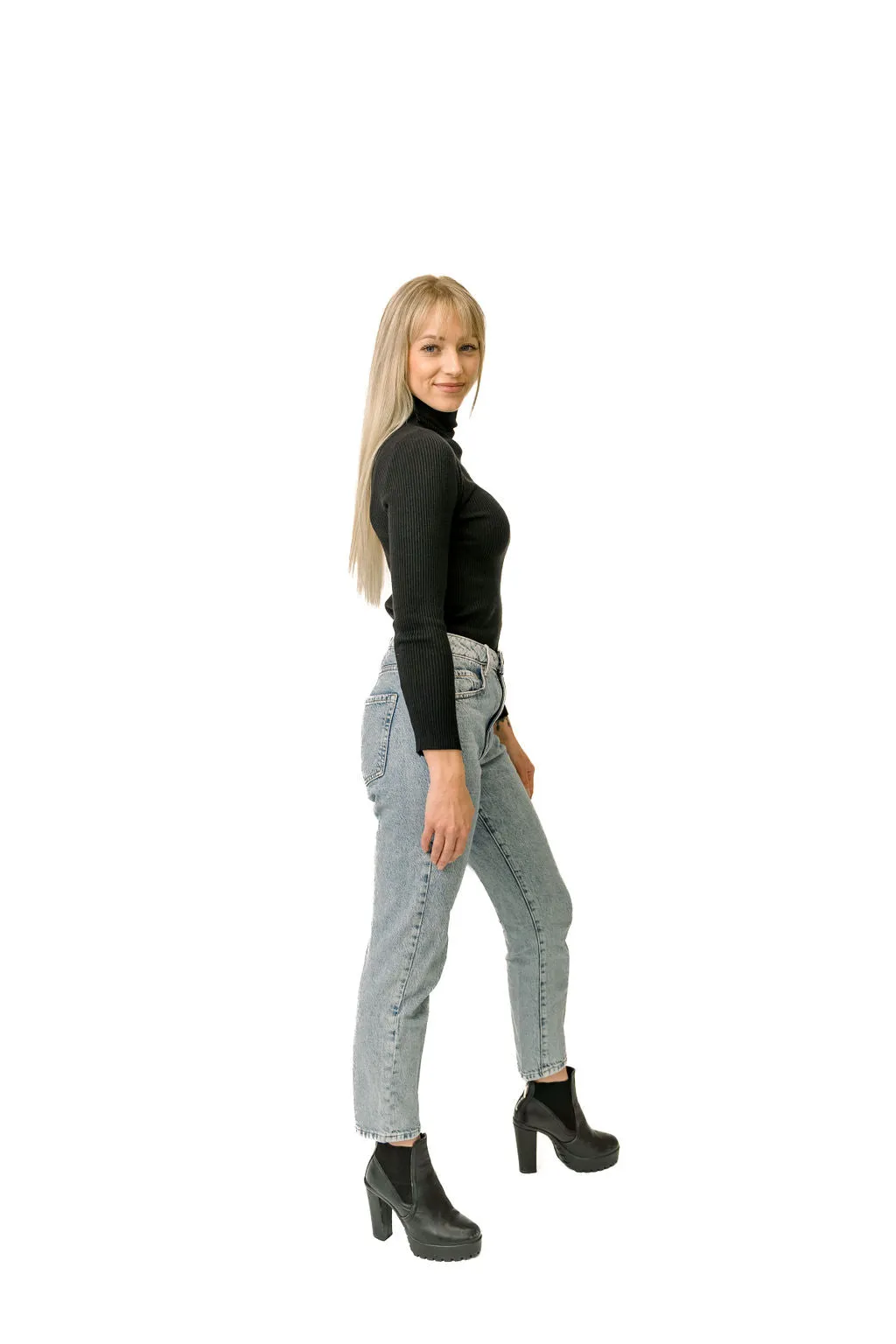 Jenna Ribbed Turtle Neck