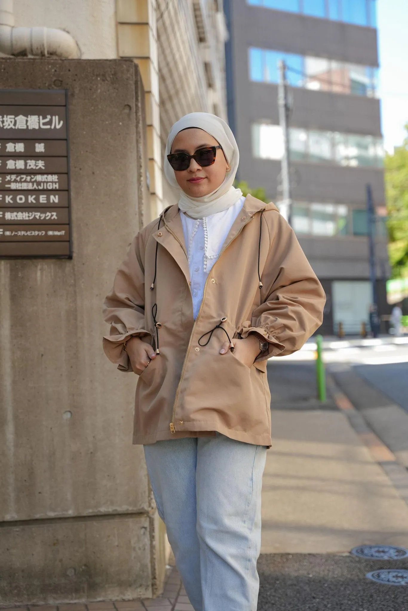 LE COOL PARKA IN BEIGE
