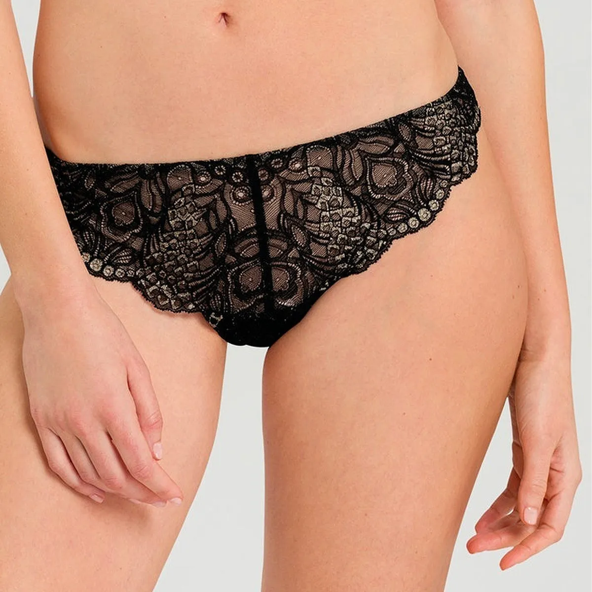 Lilova Thong