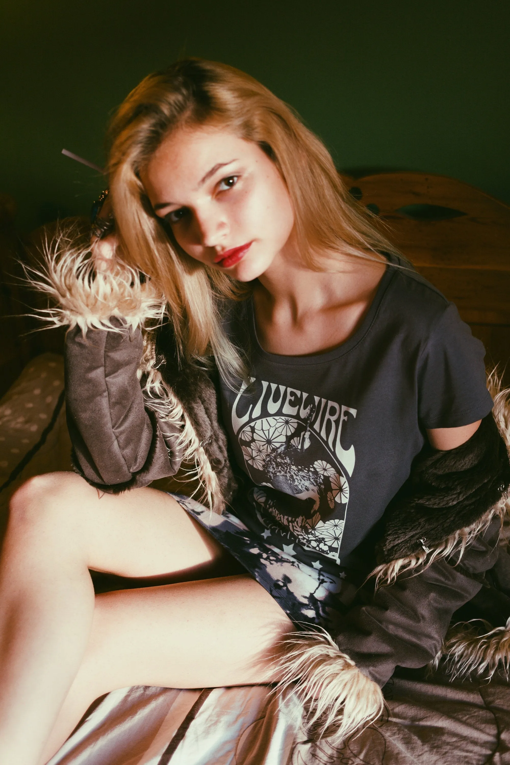 Livewire Tee - Asphalt