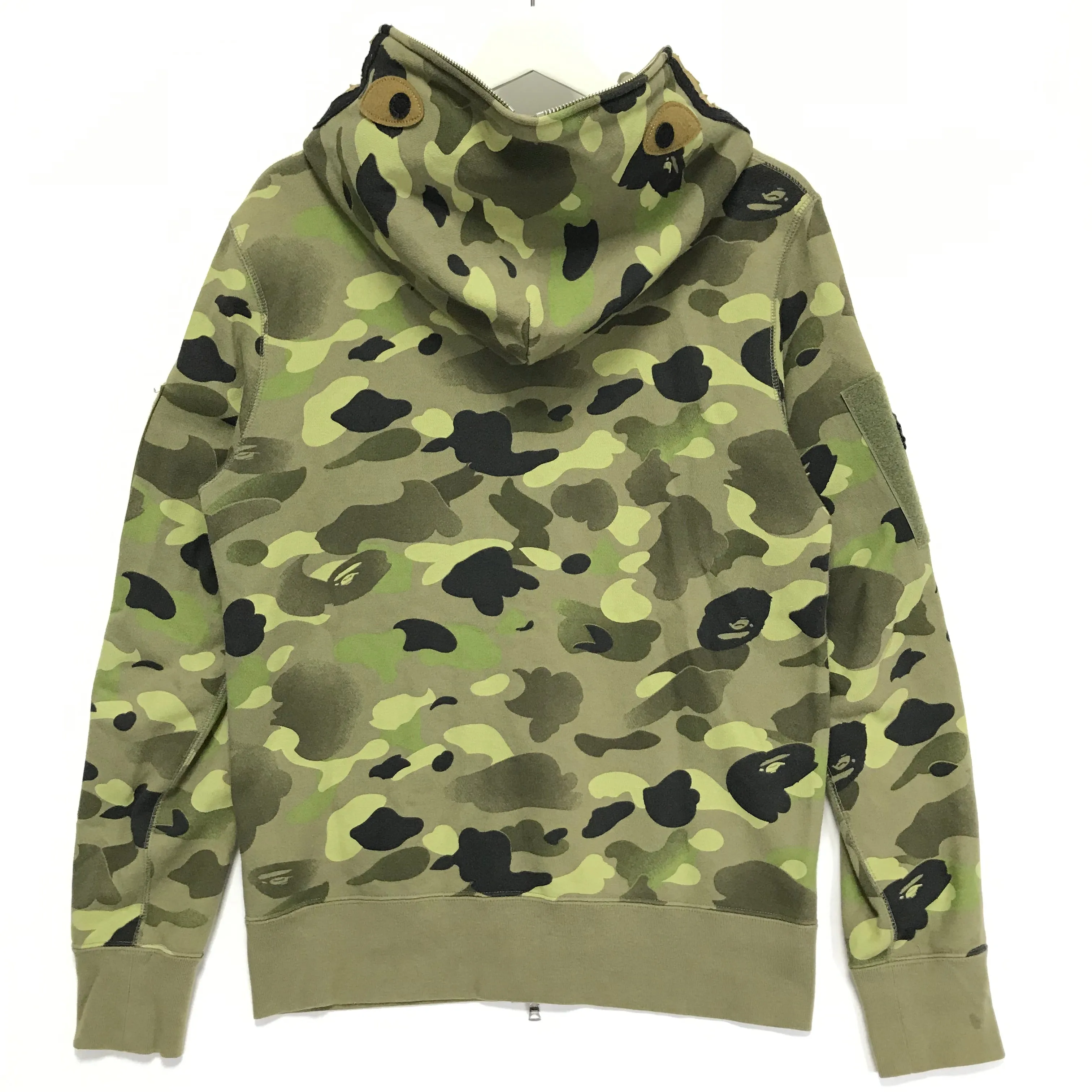 [M] A Bathing Ape Bape x Undefeated Shark Camo Full Zip Hoodie