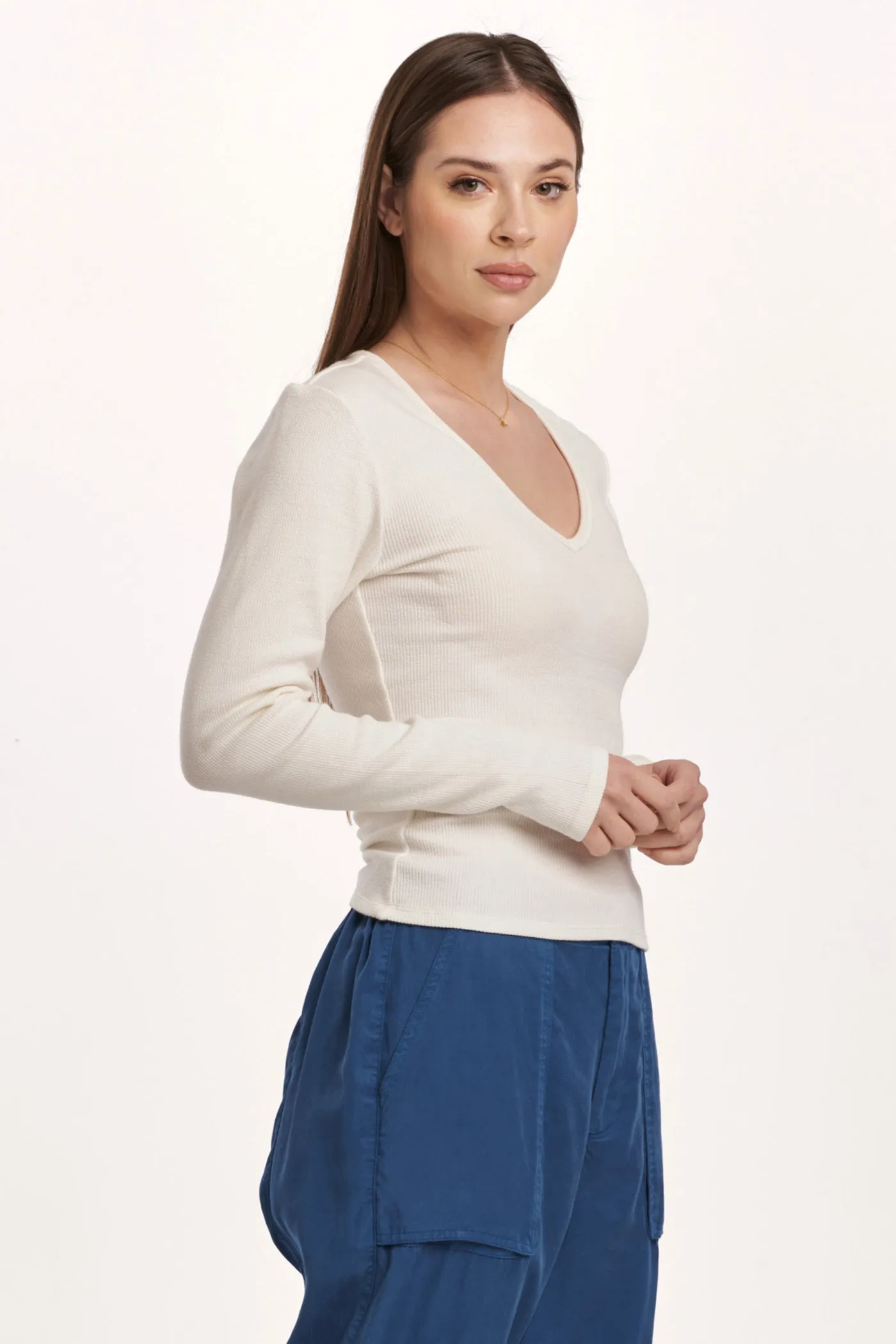 Marlowe V-Neck- White