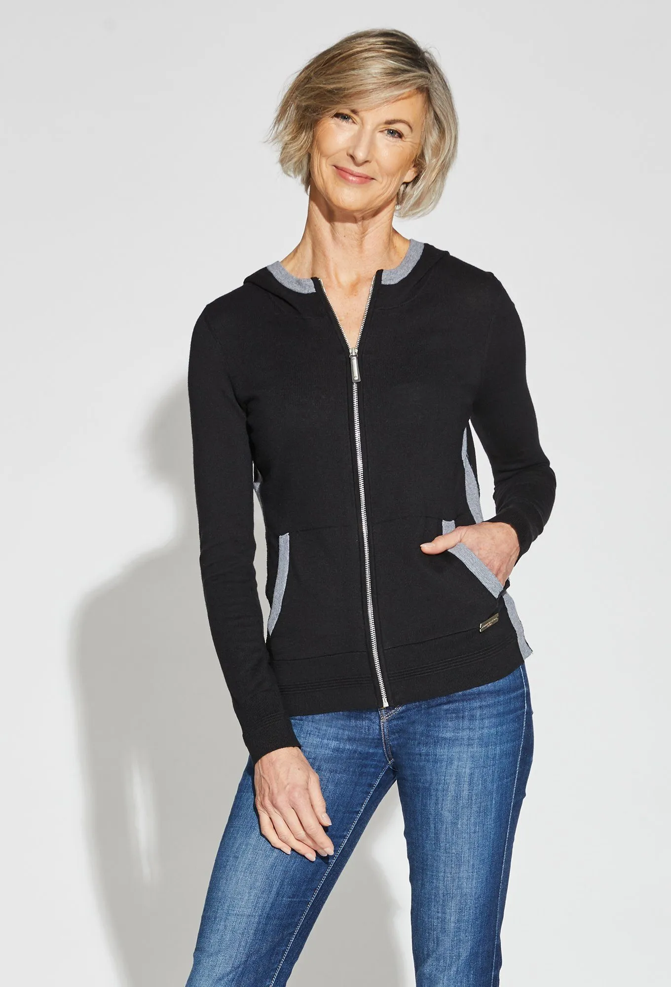 Meghan Coolmax Sweater