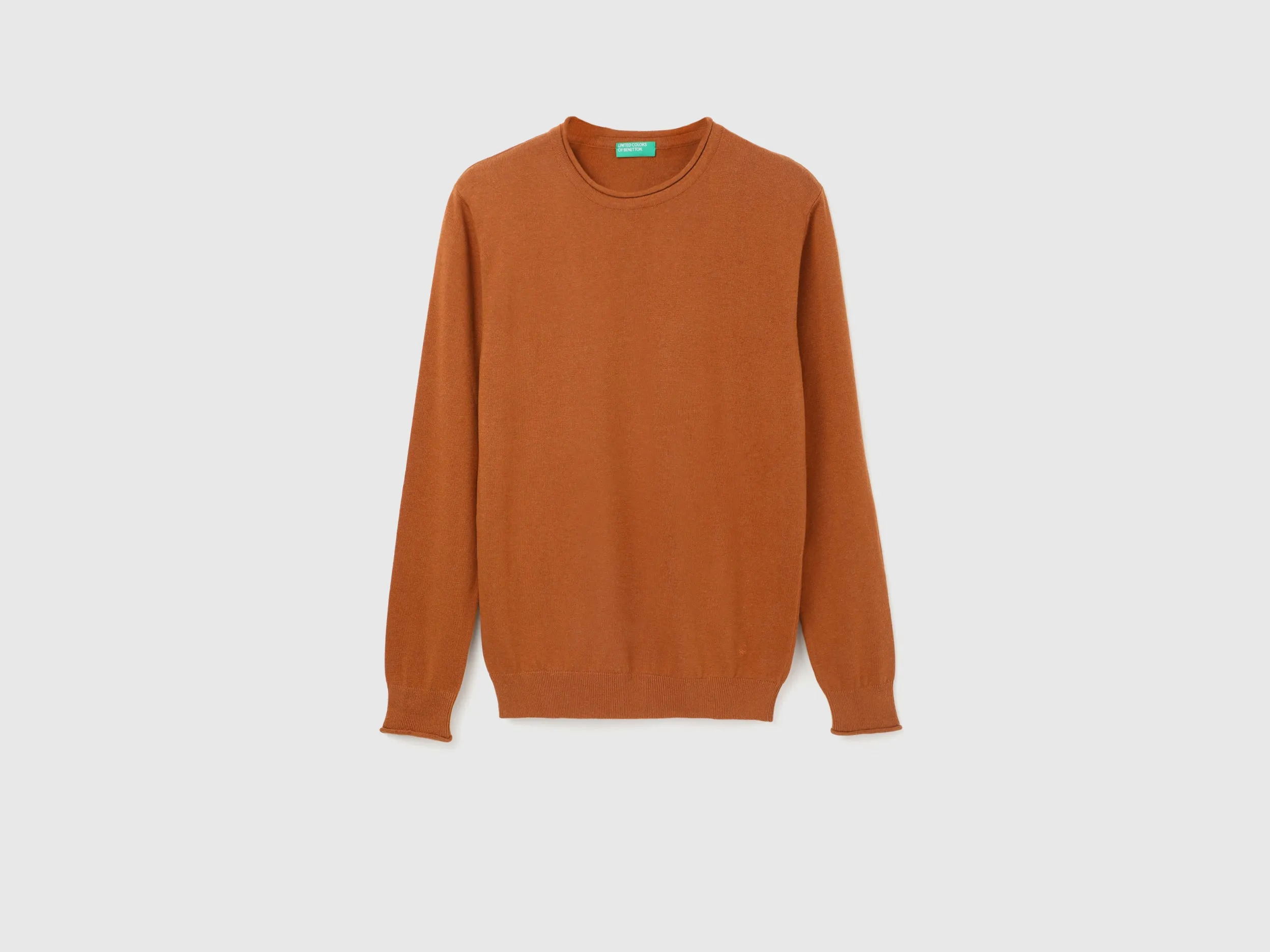 Men's Regular Fit Round Neck Solid Sweaters