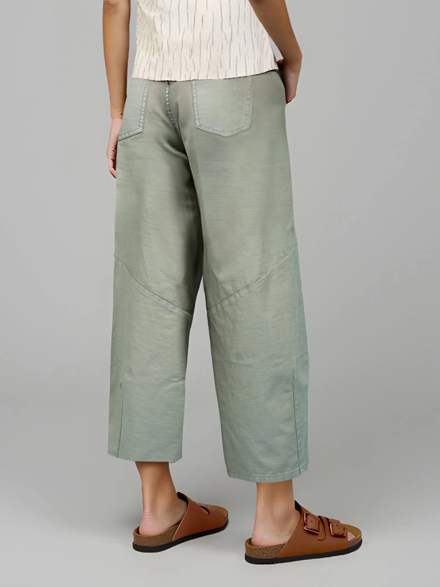 Mid Rise Barrel Leg Denim Pants