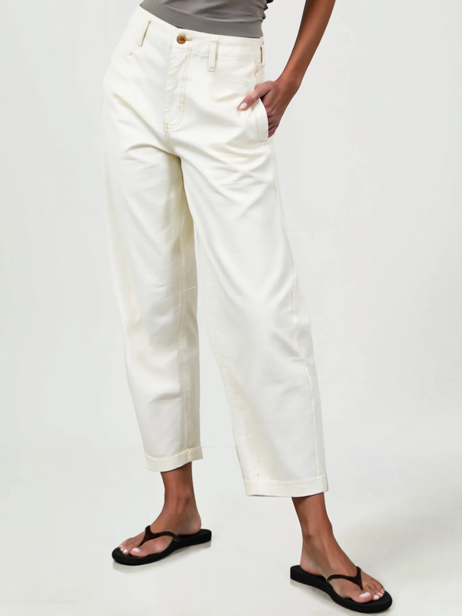 Mid Rise Barrel Leg Denim Pants