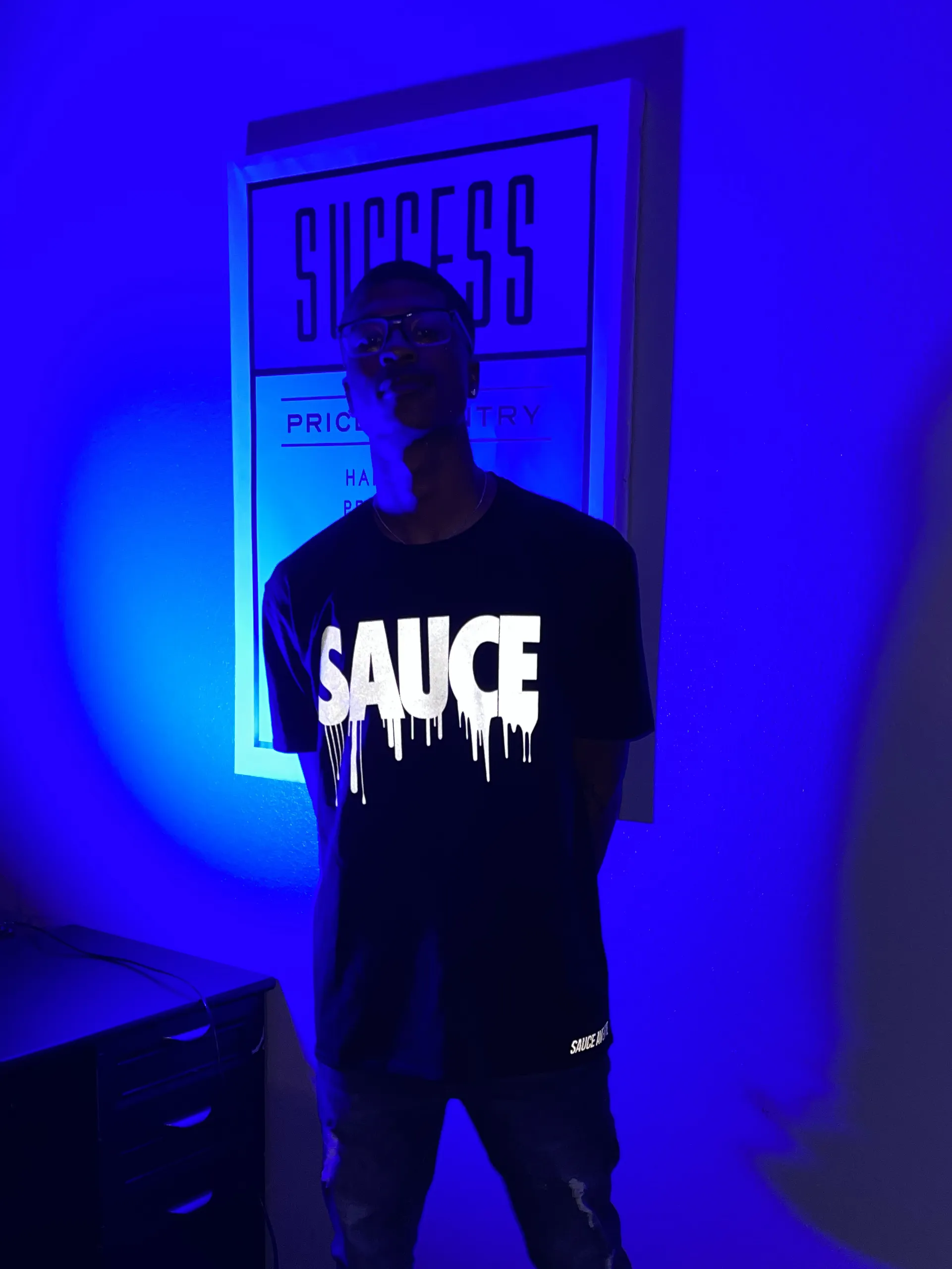 Neon Blue Reflective Sauce | Black Tee