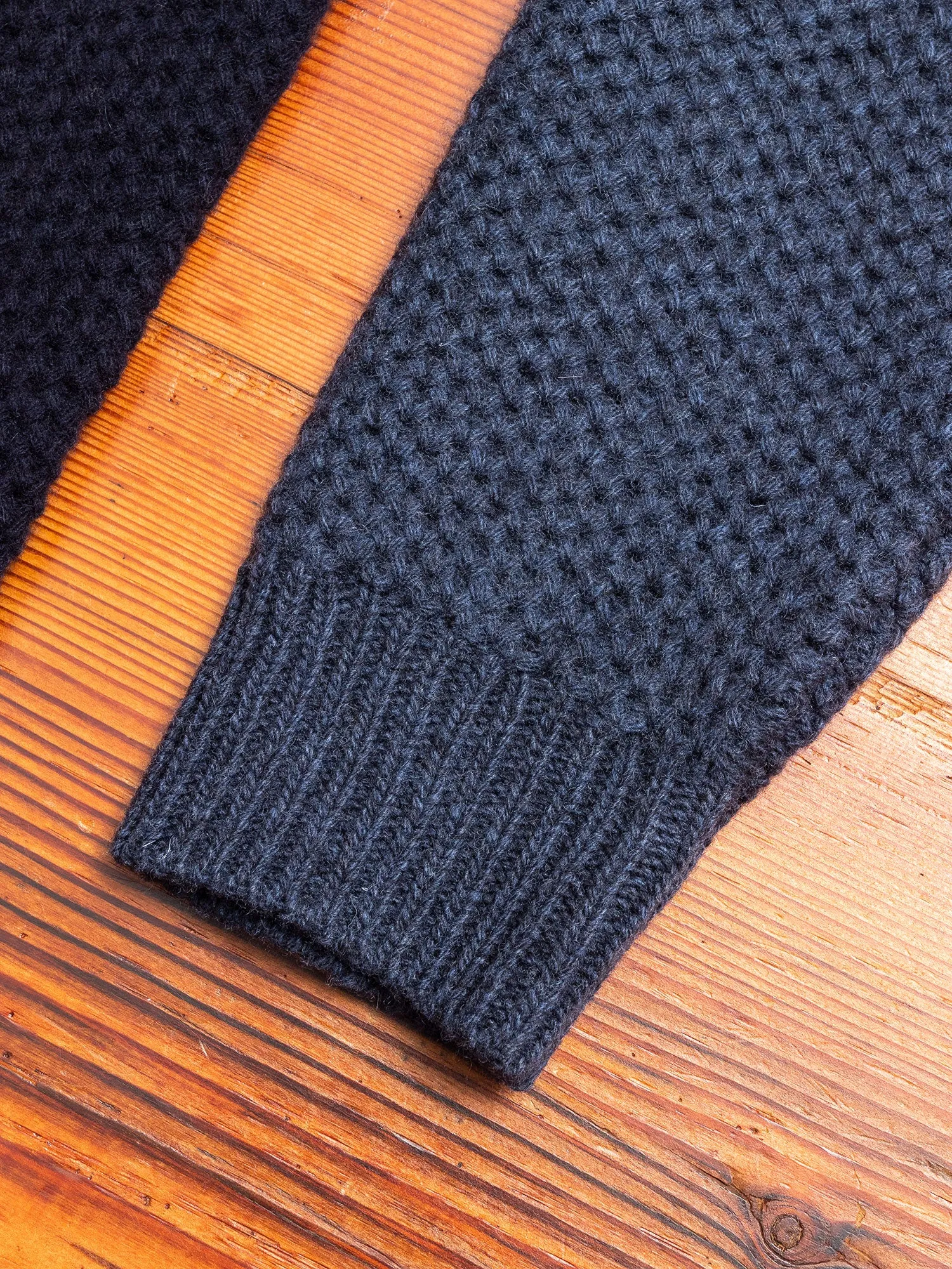 "Talon" Crewneck Sweater in Navy