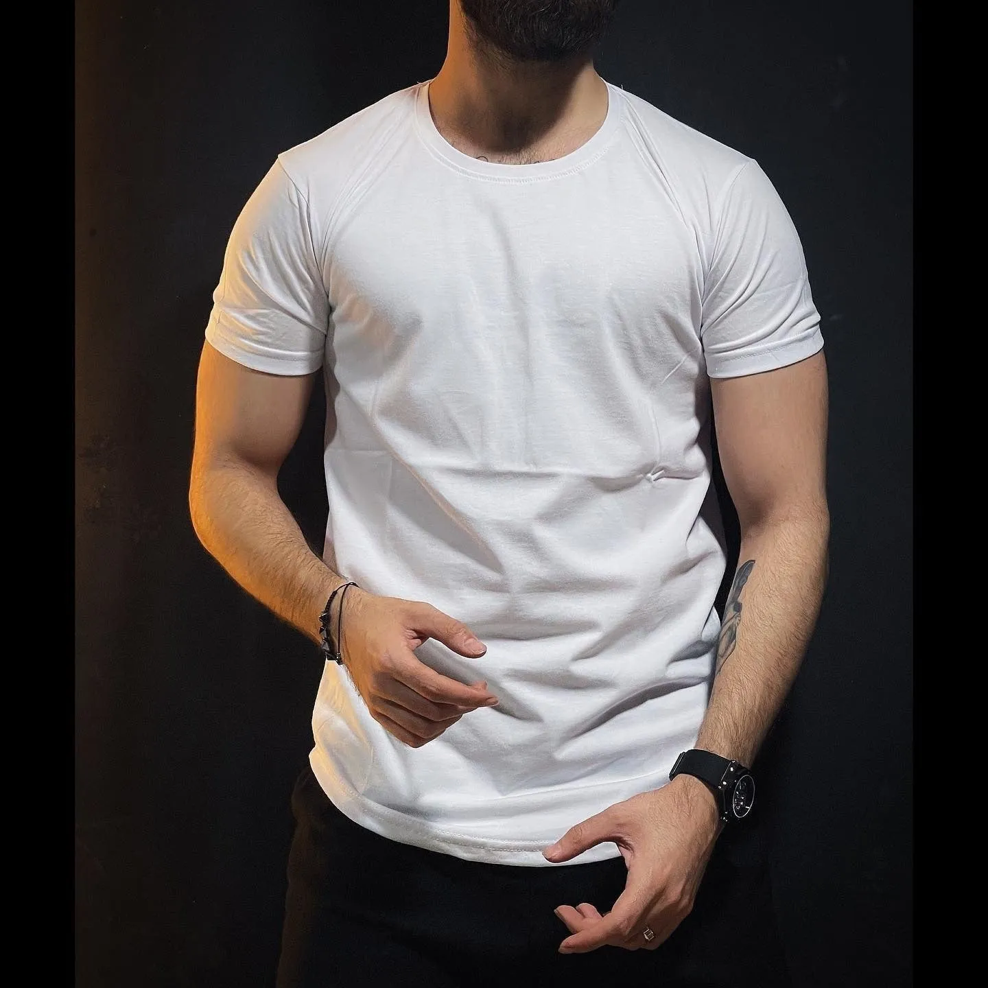 Round Neck Plain Tees
