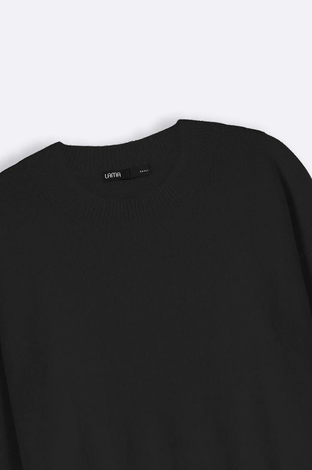 SOFT KNIT SWEATER
