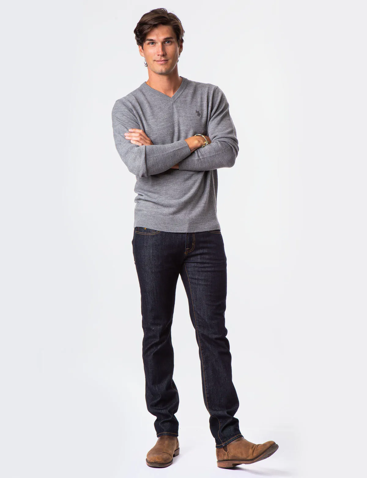 SOFT V-NECK SWEATER