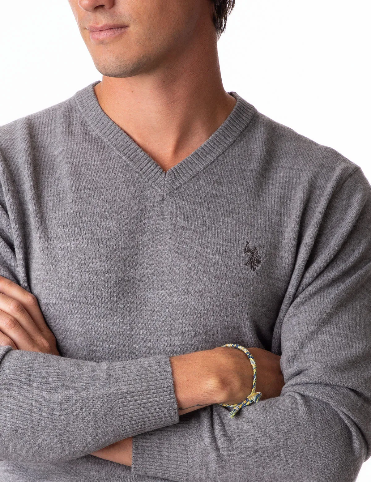 SOFT V-NECK SWEATER