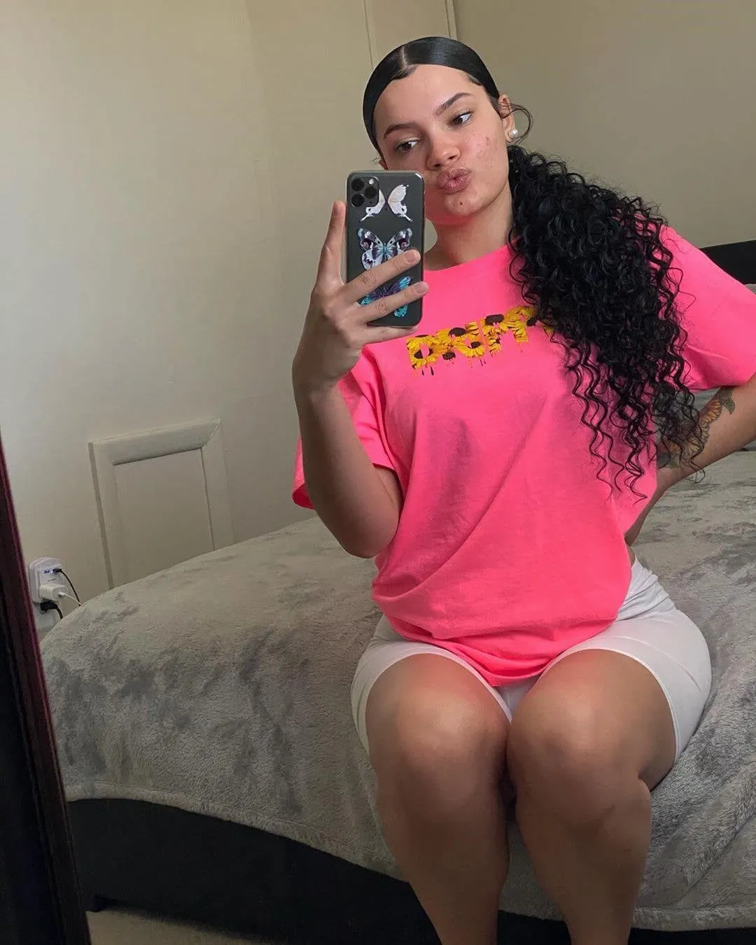 Sunflower Drippin (V3) | Pink Tee