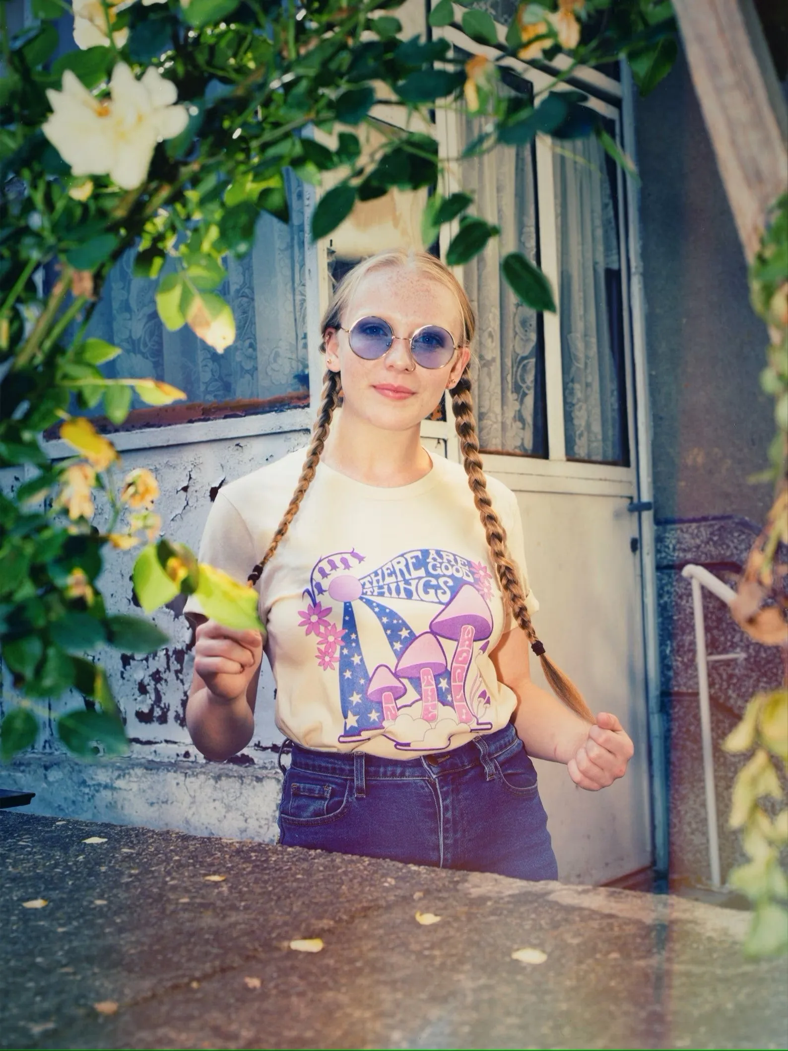 There are Good Things in the World Tee - Lilac on Soft Cream