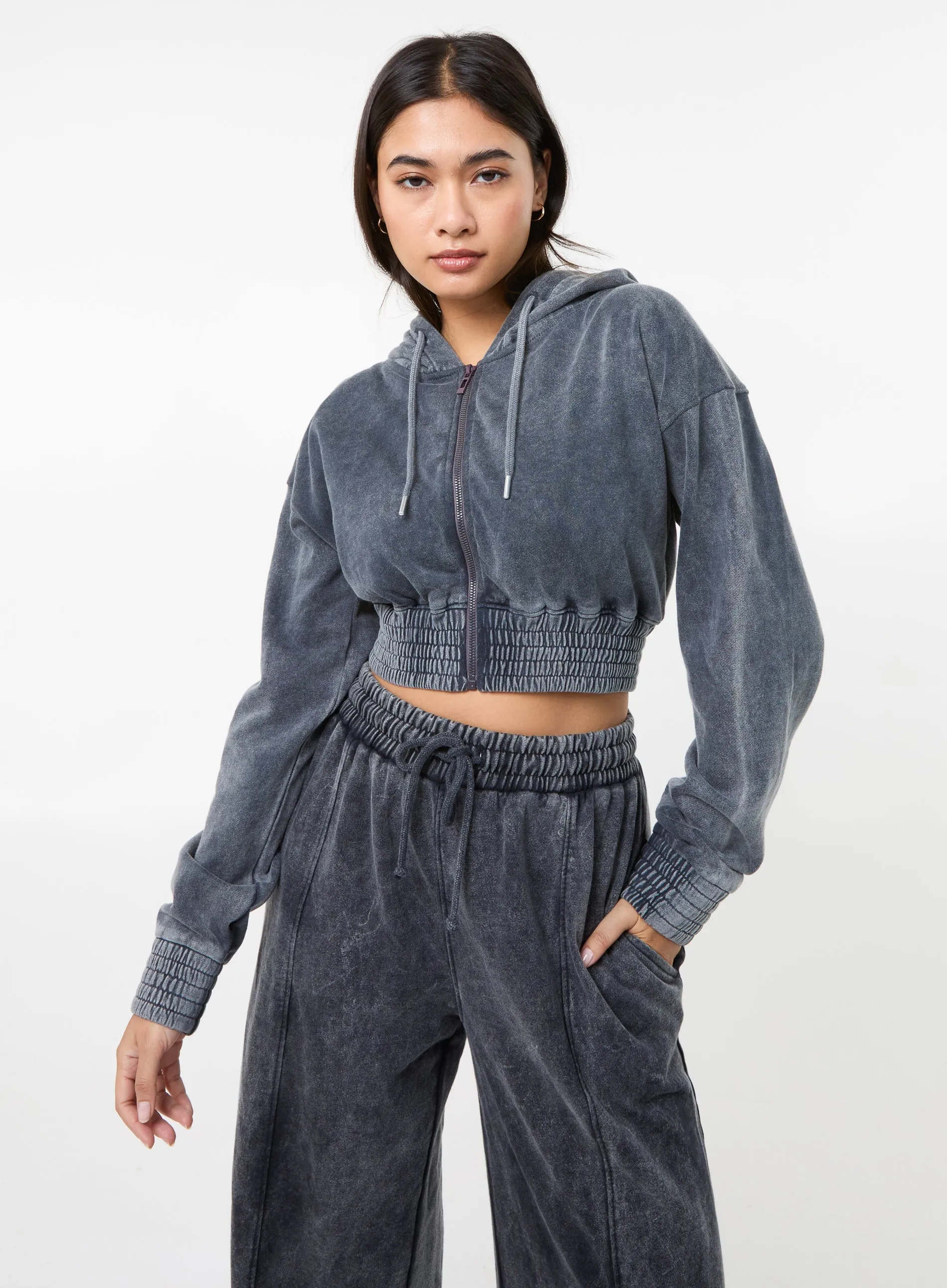 Wash Cropped Hoodie