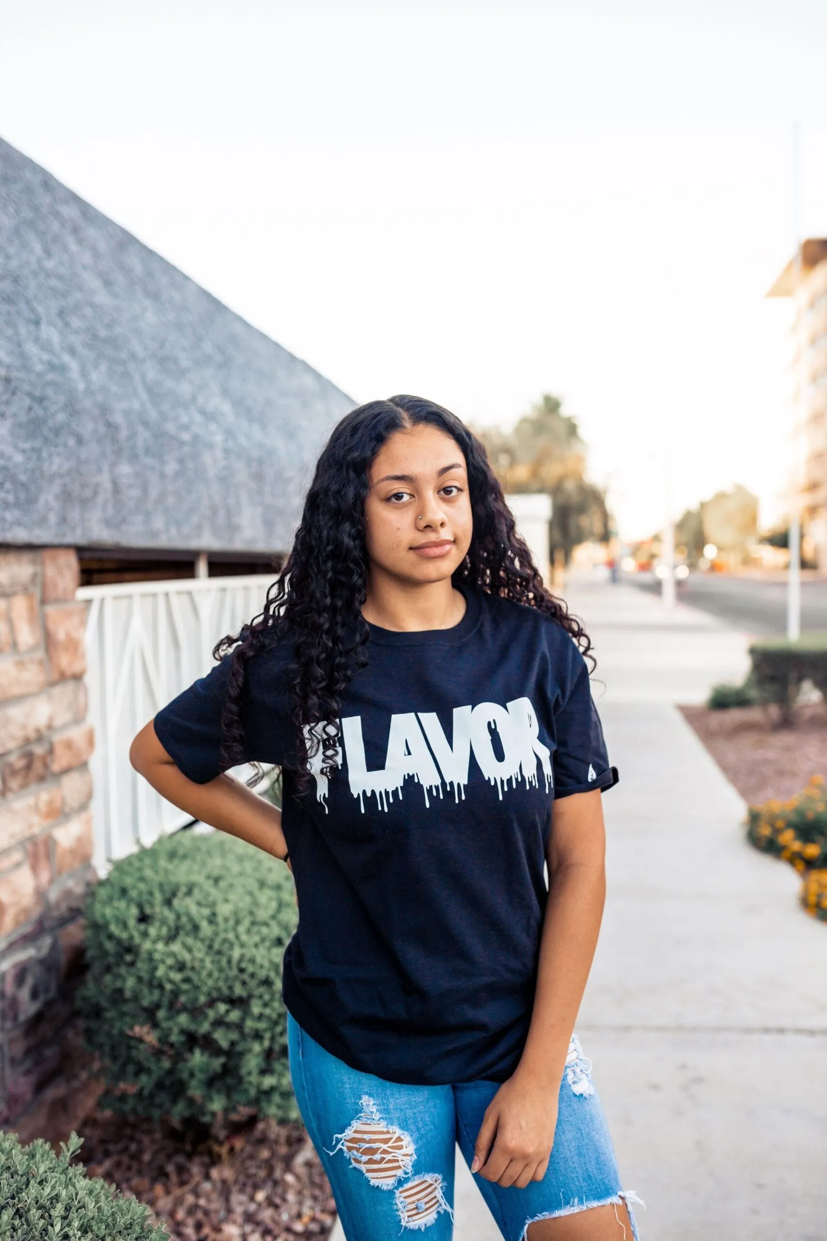 White Flavor | Black Tee