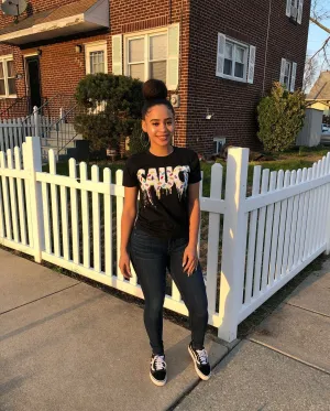 White Goldfish Sauce | Black Tee