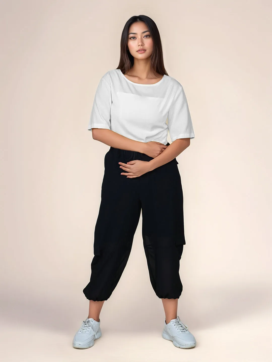 White Solid Round Neck Crop Top