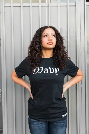 White Wavy (OE) | Black Tee