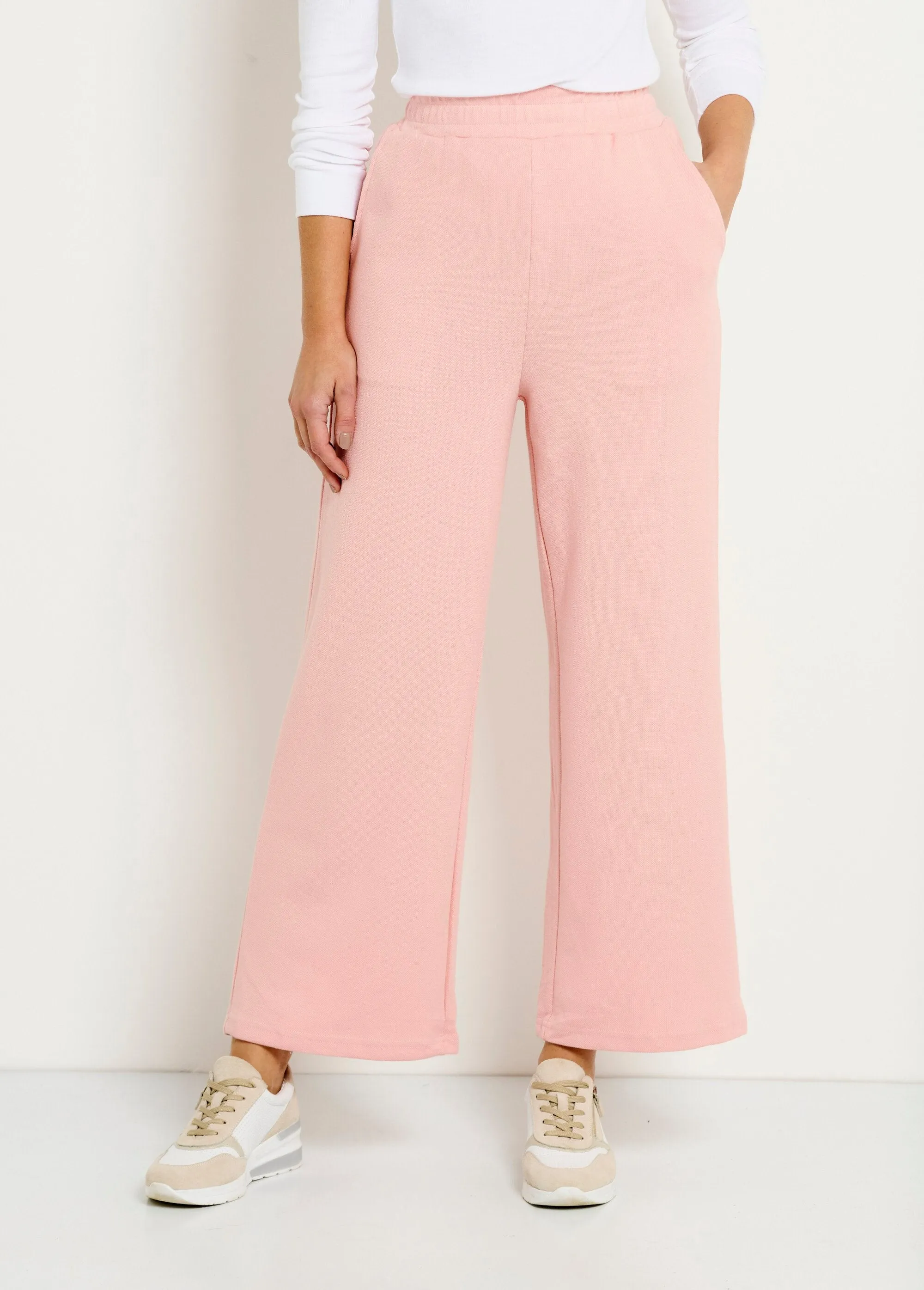 Wide comfort polo knit pants