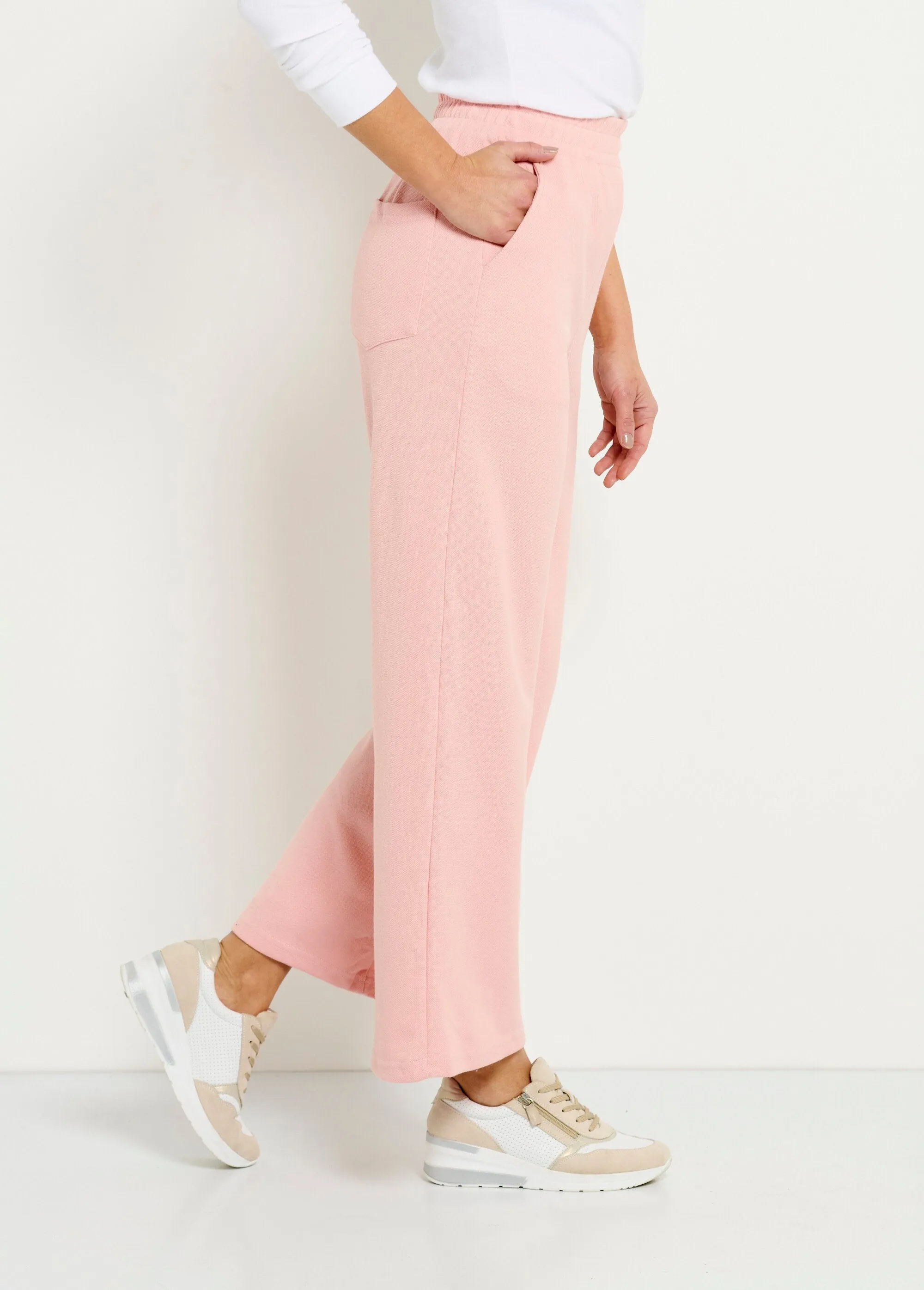 Wide comfort polo knit pants